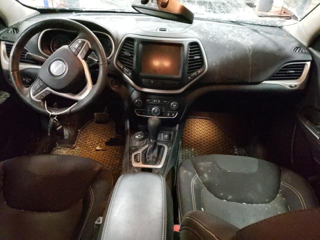 1C4PJMCS7GW373592 Jeep Cherokee Latitude