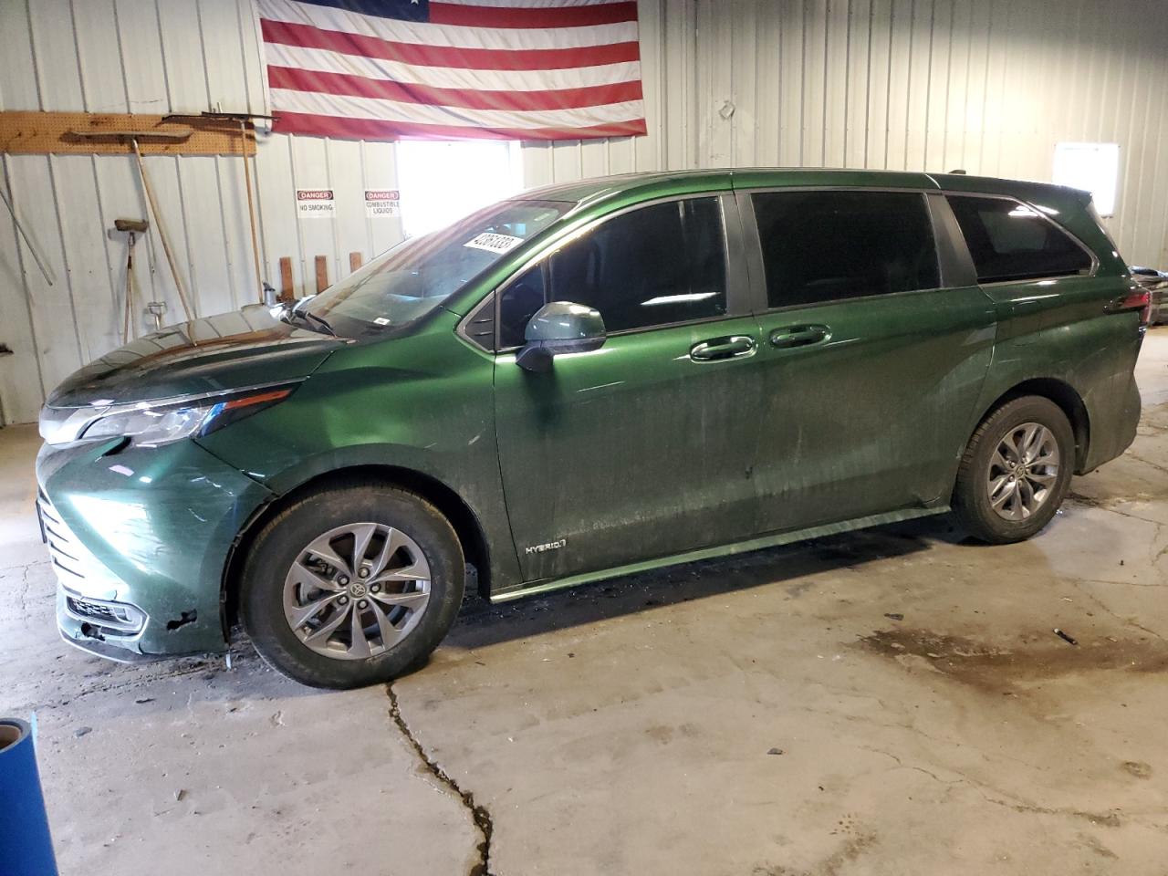 Toyota Sienna Green