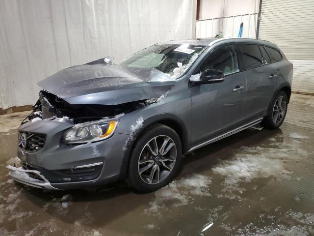 2017 Volvo V60 Cross Country 