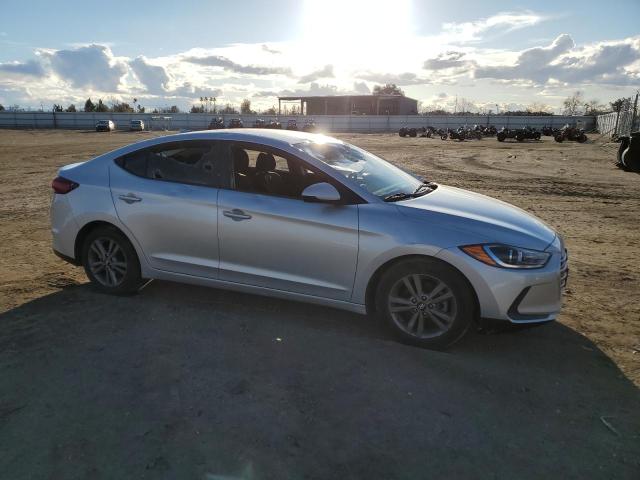 5NPD84LF1JH220303 Hyundai ELANTRA SEL