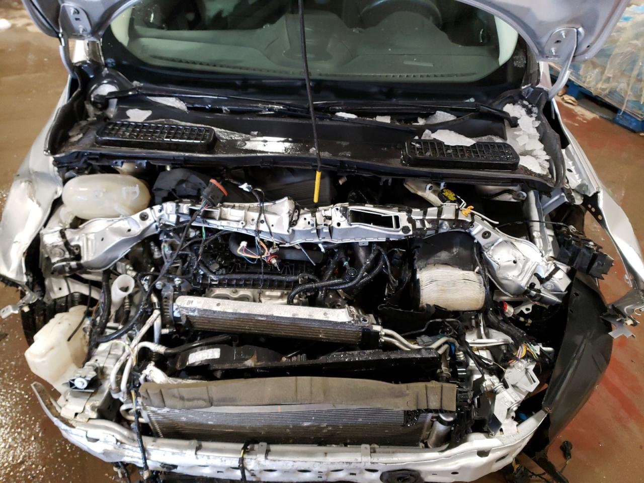 1FMCU0HD5JUD03502 FORD ESCAPE 2018