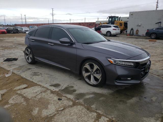 2018 HONDA ACCORD TOU 1HGCV1F9XJA049522