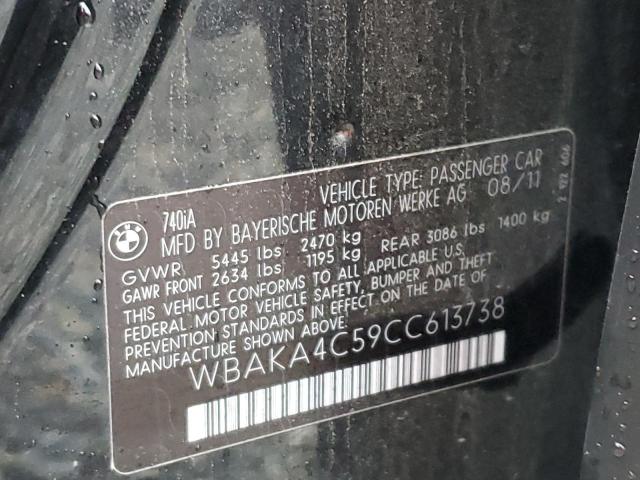WBAKA4C59CC613738 BMW 7 Series