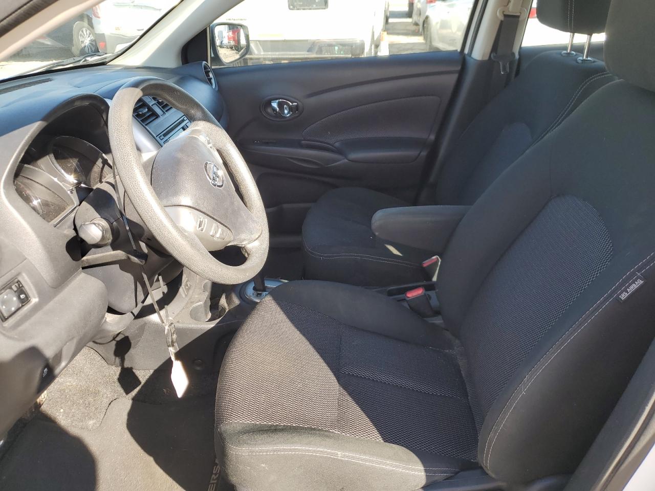 3N1CN7APXHK455772 NISSAN VERSA 2017