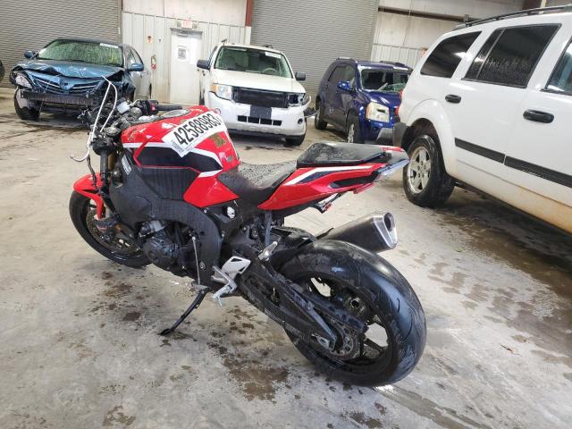 2017 HONDA CBR1000RR - JH2SC7704HK000444