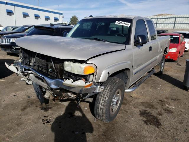 2005 GMC Sierra 2500HD 