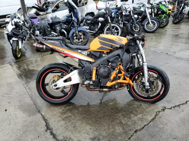 2003 HONDA CBR600 RR - JH2PC37033M000947