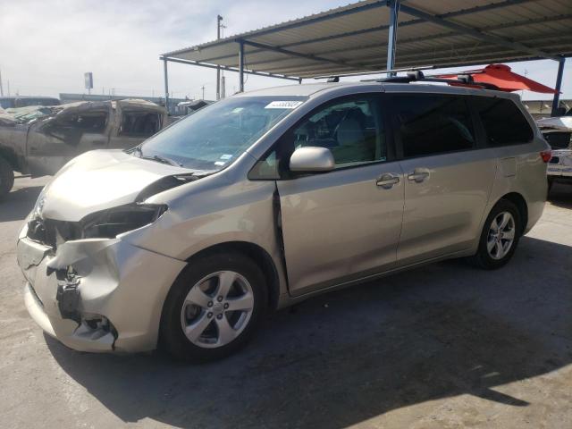 2016 Toyota Sienna LE