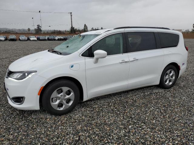 2017 CHRYSLER PACIFICA E - 2C4RC1L73HR782552