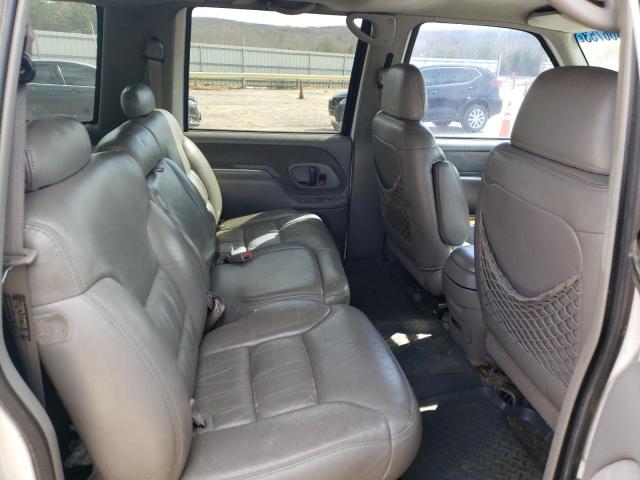 3GKGK26J3WG512705 GMC Suburban K2500