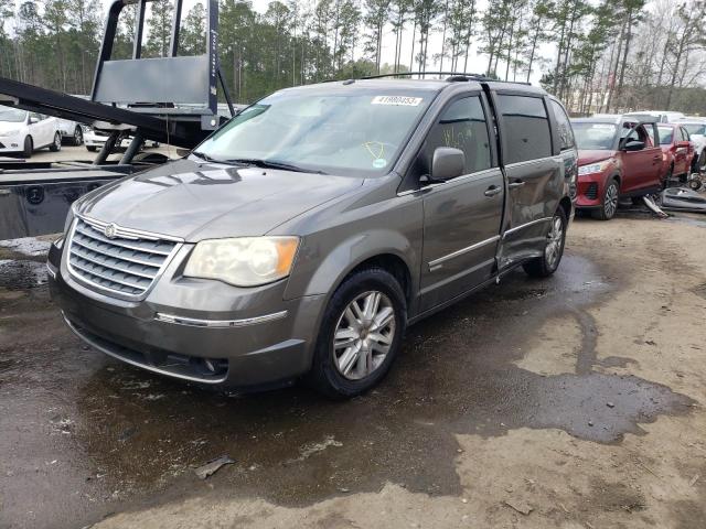 2010 Chrysler Town & Country Touring