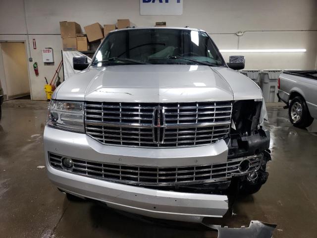 5LMJJ2J5XBEJ05859 Lincoln Navigator
