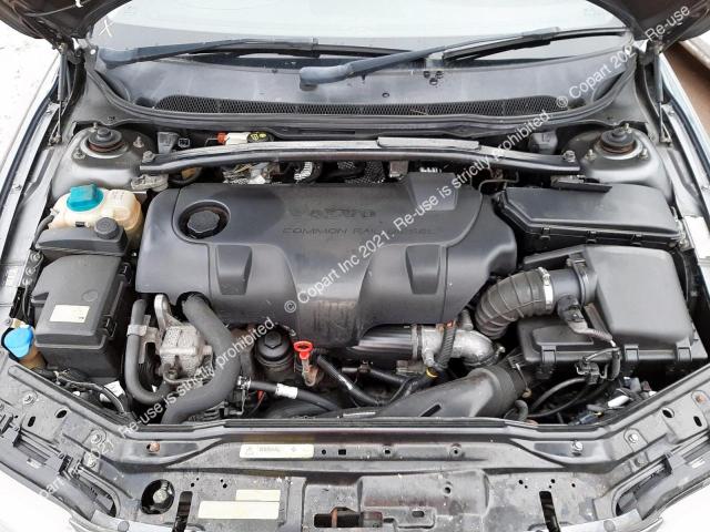 YV1SW796952466204 Volvo V70 D5 Se