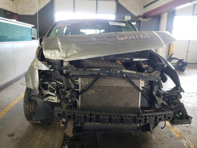 2015 CHRYSLER TOWN & COU 2C4RC1BG2FR601181