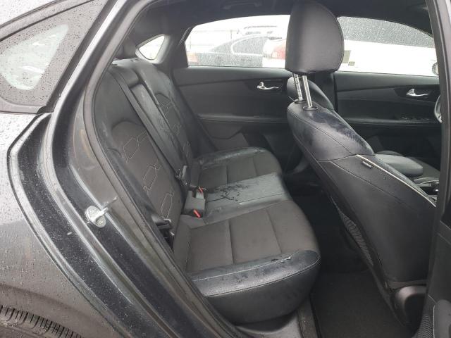3KPF34AD7ME382972 KIA Forte Gt Line