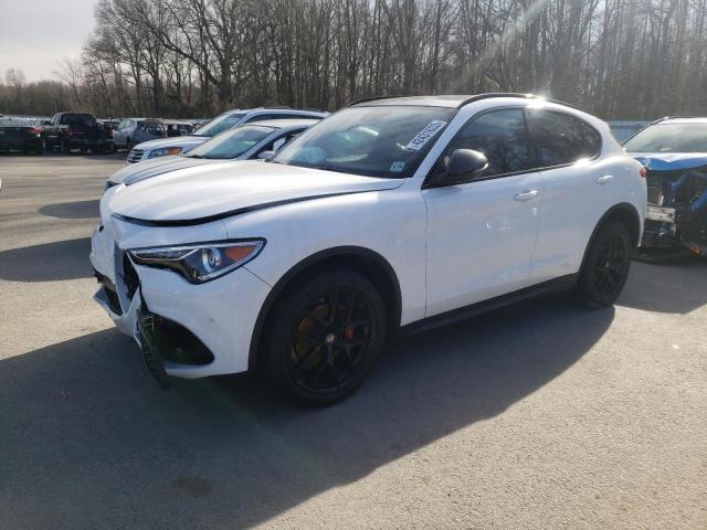 2019 Alfa Romeo Stelvio Ti