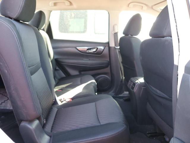 2017 NISSAN ROGUE S KNMAT2MT6HP587688