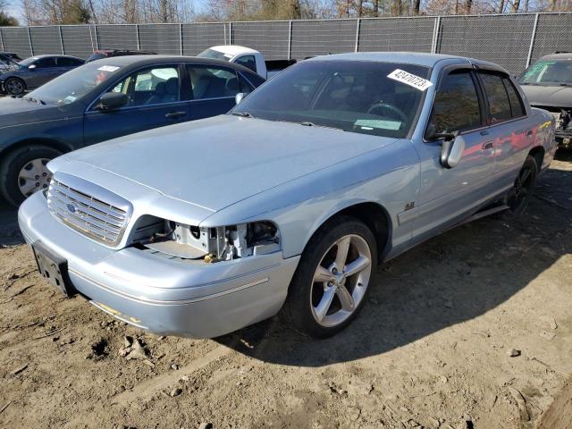 2001 Ford Crown Victoria LX