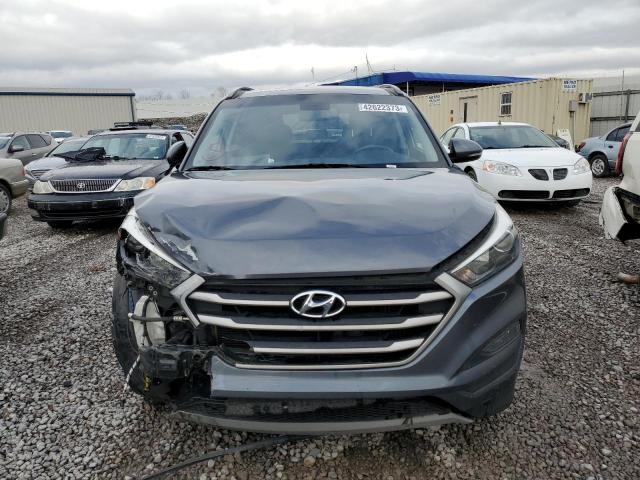 KM8J33A25JU804295 Hyundai Tucson Value