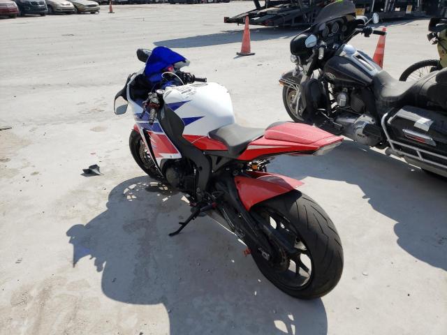 2015 HONDA CBR1000 RR - JH2SC5905FK700097