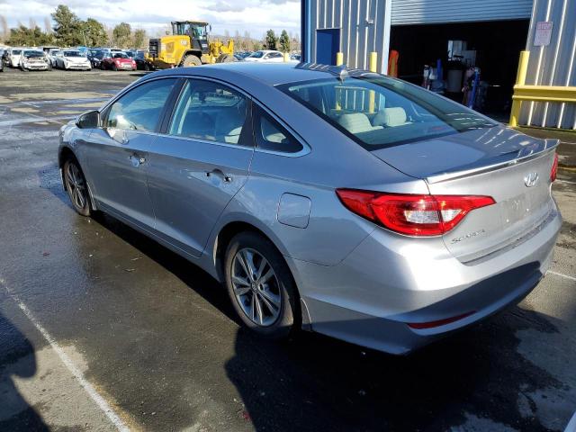 2016 HYUNDAI SONATA SE 5NPE24AF2GH405817