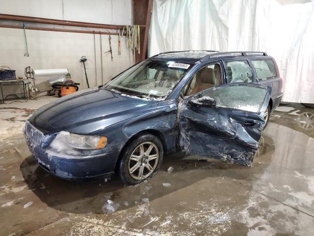 2005 Volvo V70 