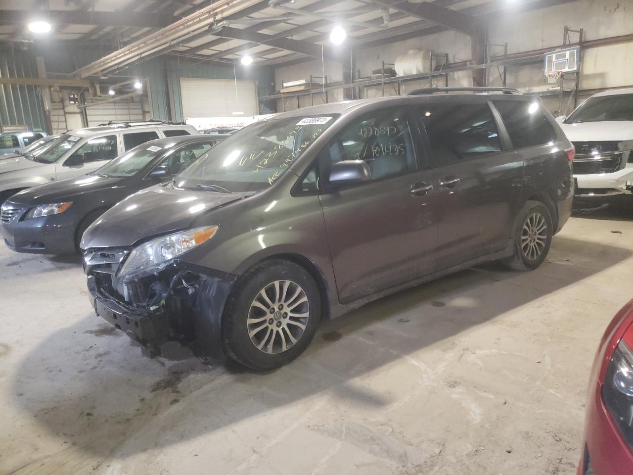 5TDYZ3DC6KS997486 TOYOTA SIEANNA 2019