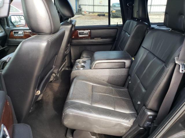 5LMJJ2J50DEL01697 Lincoln Navigator