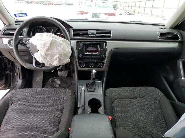 2018 VOLKSWAGEN PASSAT S - 1VWAA7A32JC001831