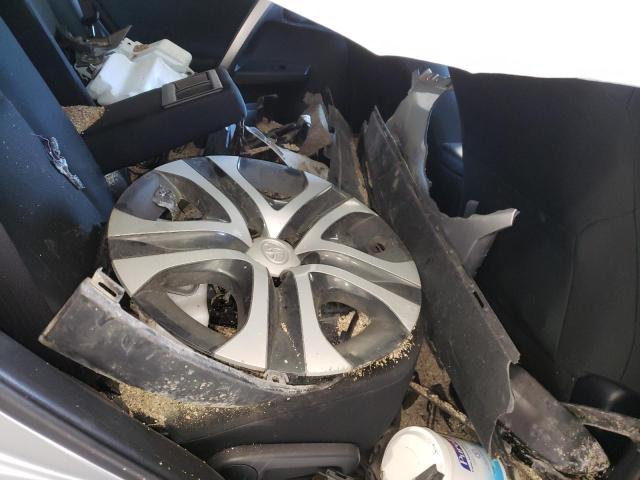 2018 TOYOTA RAV4 LE JTMBFREV1JJ208366