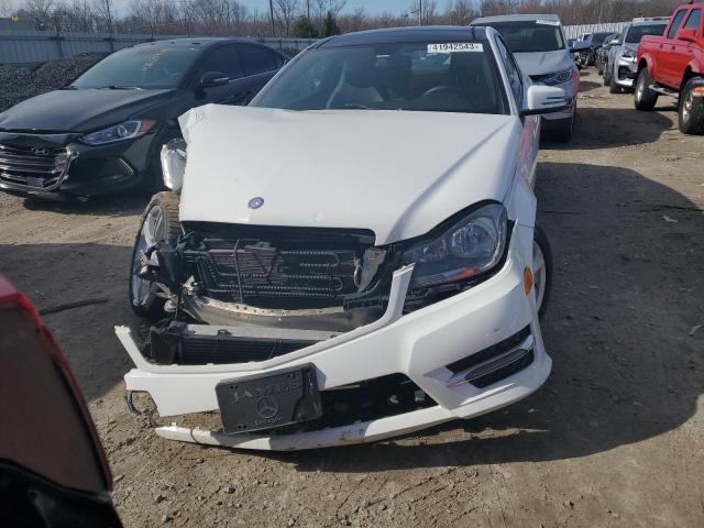 2015 MERCEDES-BENZ C 250 - WDDGJ4HB4FG397503