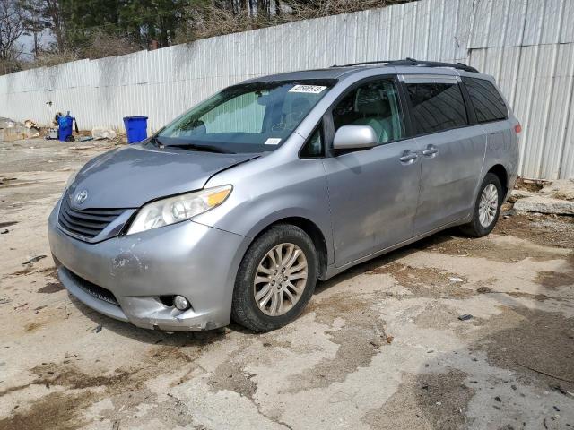 2011 Toyota Sienna XLE