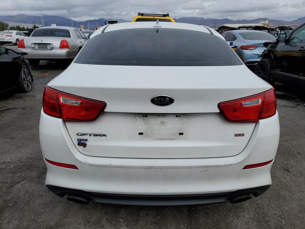 2015 Kia Optima Lx vin: KNAGM4A74F5644129