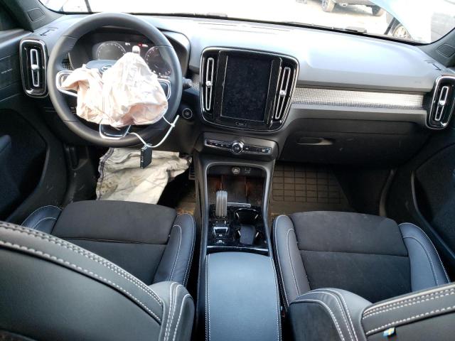 2022 VOLVO XC40 T5 R- - YV4162UM0N2751717