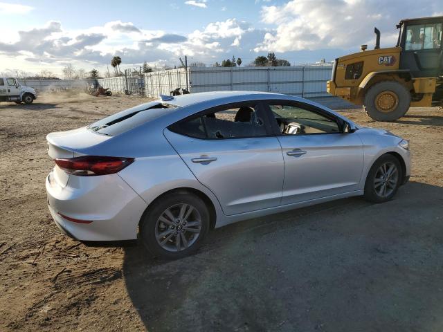 5NPD84LF1JH220303 Hyundai ELANTRA SEL
