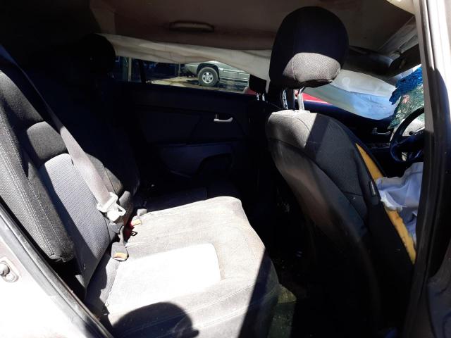 KNDPB3ACXE7577569 KIA Sportage Base