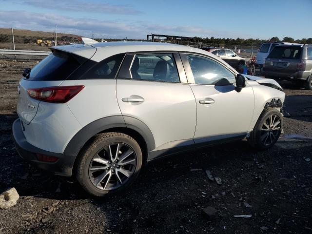 2018 MAZDA CX-3 JM1DKFC7XJ0320192