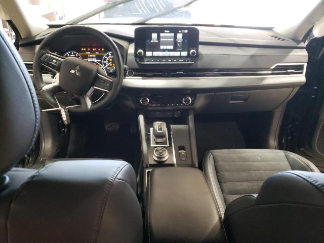 JA4J4UA80NZ016944 Mitsubishi Outlander Se