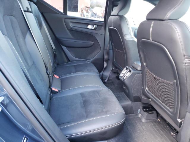 2022 VOLVO XC40 T5 R- - YV4162UM0N2751717