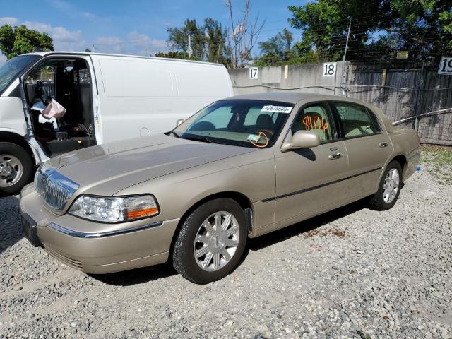 2008 Lincoln Town Car Signature Limited