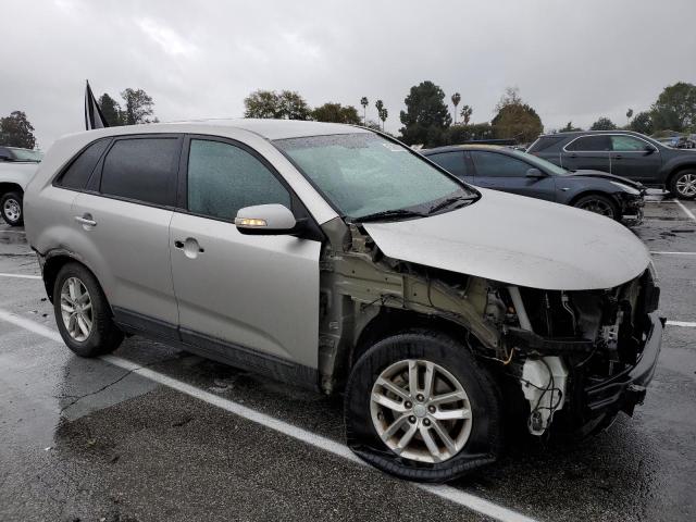 5XYKT3A6XFG641499 KIA SORENTO LX
