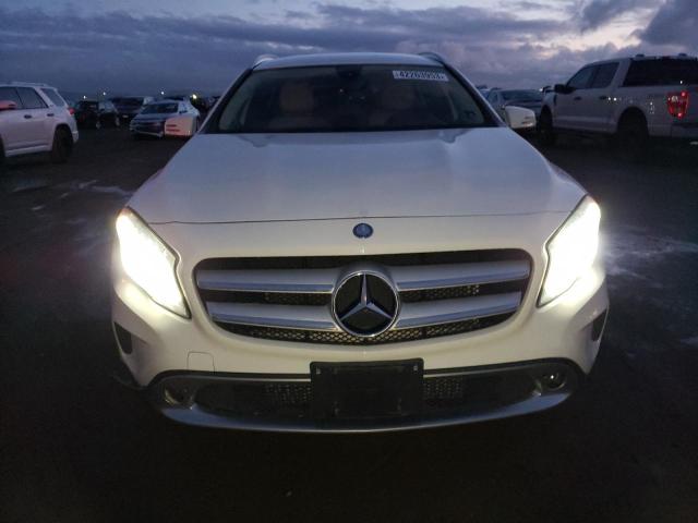 2016 MERCEDES-BENZ GLA 250 - WDCTG4EB2GJ246816