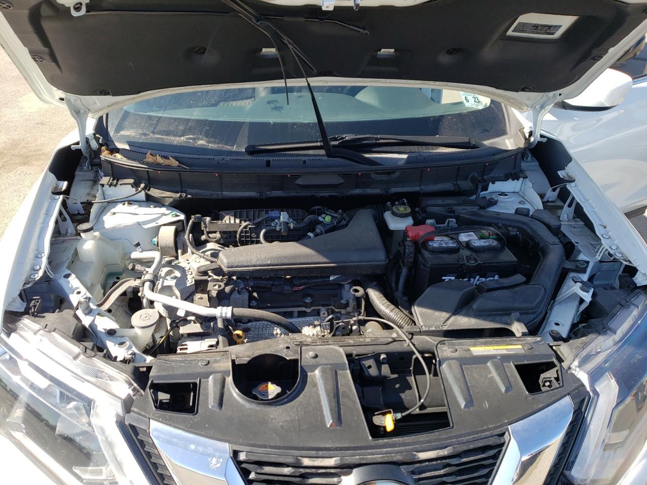 KNMAT2MV7JP567327 NISSAN ROGUE 2018