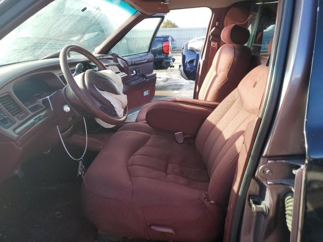 1LNLM81W1TY663176 Lincoln TOWNCAR