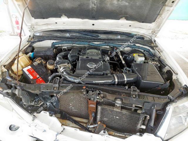 5N1AR1N88AC605944 Nissan Pathfinder