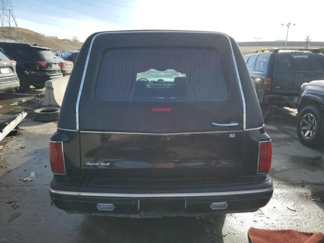 1LNLM81W1TY663176 Lincoln TOWNCAR