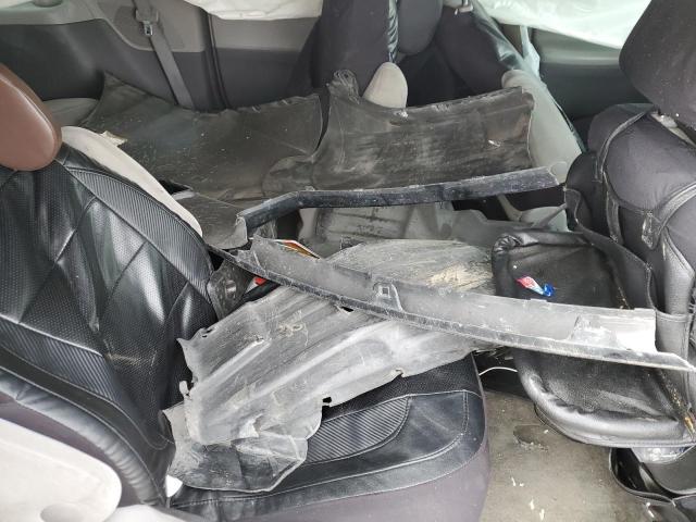 5TDZK3DC7GS739624 Toyota SIENNA