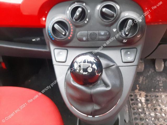 ZFA31200000569679 Fiat 500 LOUNGE