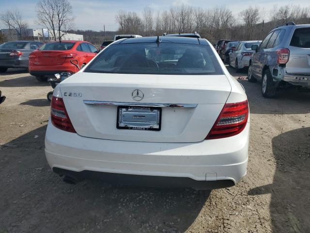 2015 MERCEDES-BENZ C 250 - WDDGJ4HB4FG397503