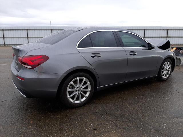 W1K3G4EB1LJ207463 Mercedes-Benz A 220